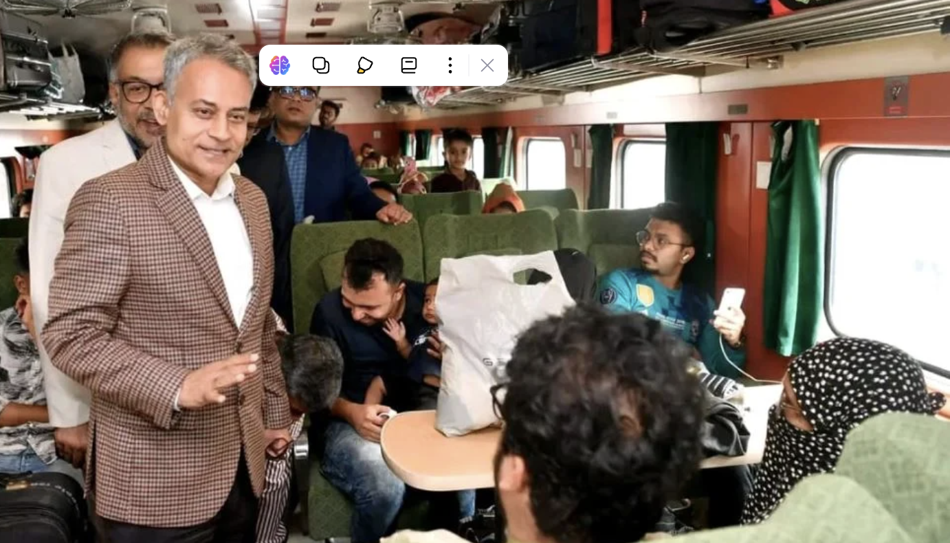 স্বস্তিদায়ক ঈদযাত্রা নিশ্চিত করতে সক্ষমতার সবটুকু ব্যবহার করা হয়েছে : রেলমন্ত্রী